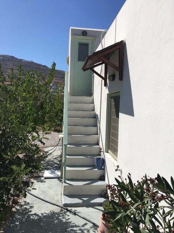 Cosy Studio In Santorini Exo Gonia Exterior photo